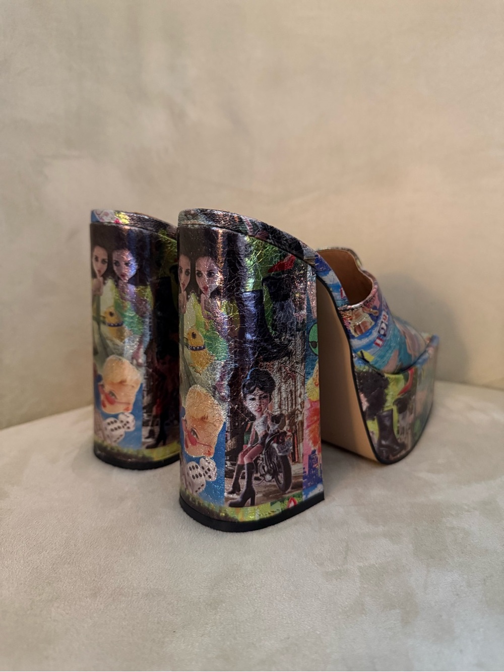 Steve Madden Multicolor Graphic Platform Mule Heels - Picture 3 of 4